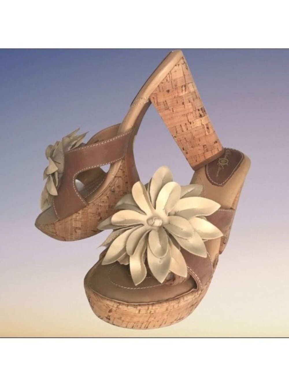 Born Crown Lolita Cork Platform Heeled Sandal Large Leather Flower Size 9